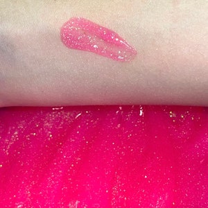 Pink Sparkle Gloss | Sparkle lip gloss | Pink shimmer glitter gloss | vegan and cruelty free lipgloss | Hot Pink Sparkle Gloss