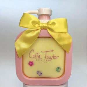Vacay Lotion / Salted Caramel and Pistachios / Hydrating Thick Creamy Rich Body Hand Lotion / Vegan Cruelty Free / Cute Girly Bow