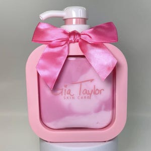 Rosa Champagner Lotion / Handgemachte, feuchtigkeitsspendende, cremige Körper- und Handlotion / Vegane Tierversuchsfreie Lotion / Süße, mädchenhafte Schleife