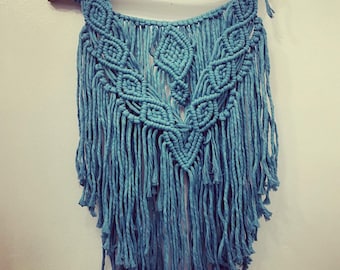 Macrame wall hanging