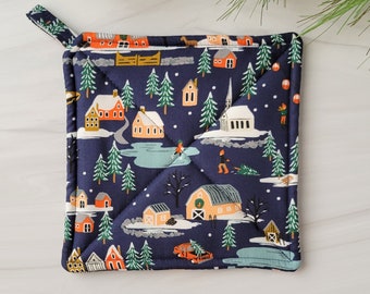 Handmade Rifle Paper Co Pot Holder, Rifle Paper Potholder, Christmas Village Pot Holder, Holiday Baking Gift, Festive Teacher Gift Under 15