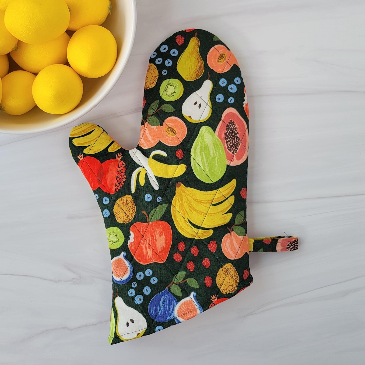 Fruit Stand Oven Mitt