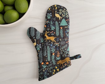 NEW! Rifle Paper Co Oven Mitt, Menagerie Oven Mitt, Peacock and Jaguar Oven Mitt Set, Morden Kitchen Accessory, Wedding Shower Gift Set