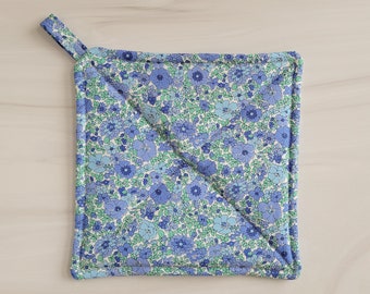 NEW! Handmade Liberty of London Pot Holder, Liberty Potholder, Liberty of London Kitchen, Flower Potholder, Liberty Arley Garden Potholder