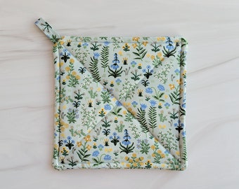 New! Rifle Paper Co Pot Holder, Rifle Paper Potholder, Handmade Menagerie Garden Hot Pad, Modern Farmhouse Pot Holder, Floral Hostess Gift