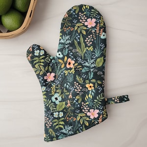 Handmade Rifle Paper Co Oven Mitt, Spring Kitchen Decor, Rifle Paper Oven Mitt, Herb Garden Mitt, Holiday Gift for Mom, Rifle Paper Set