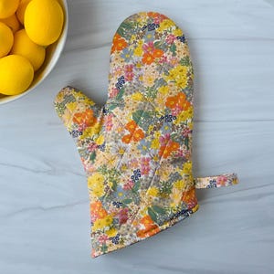 Handmade Rifle Paper Co Oven Mitt, Spring Kitchen Decor, Rifle Paper Oven Mitt, Mini Mitt, Holiday Gift for Mom, Floral Rifle Paper Set