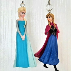 Frozen Elsa & Anna Ceiling Fan and Light Pulls Disney