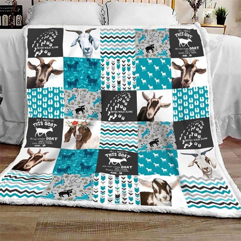 Goat Fleece Blanket / Goat Quilt / Goat Loves Quilt / Gift For Etsy