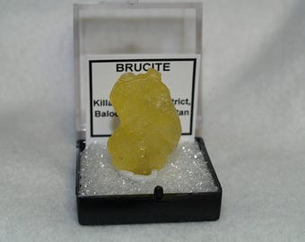 Pakistan Brucite Thumbnail Specimen