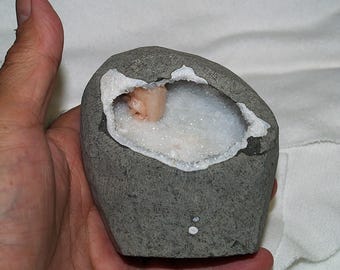 Druzy Quartz Geode with Stilbite in Basalt