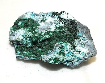 Malachite crystals on Chrysocolla
