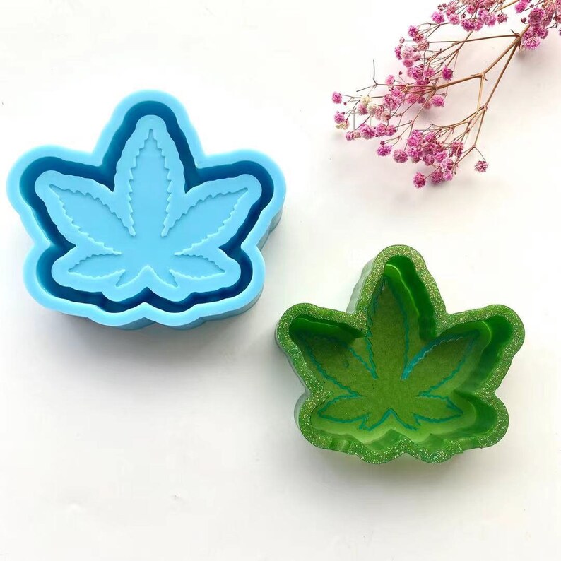 Smoker Set Silicone Rolling Tray Mold Grinder Moldleaf Etsy