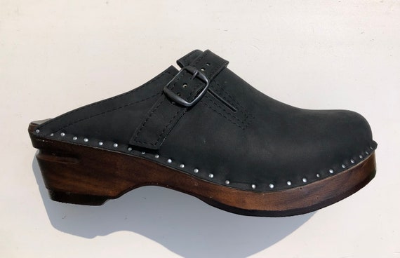 Clogs women's fashion deals