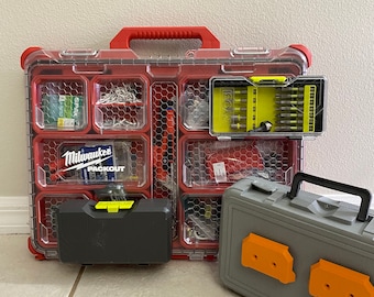 Milwaukee PackOut Universal Holder: Battery & Tool Mount