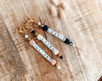 Personalisierter Schlüsselanhänger „Dine“ | Buchstabenperlen Schlüsselanhänger | Keychain