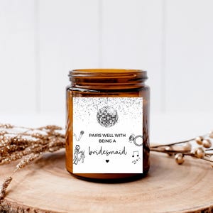 Se marie bien avec une étiquette de bougie demoiselle d'honneur/Boule disco argentée personnalisée cadeau de fête d'anniversaire de poule/Autocollant de demoiselle d'honneur de douche nuptiale