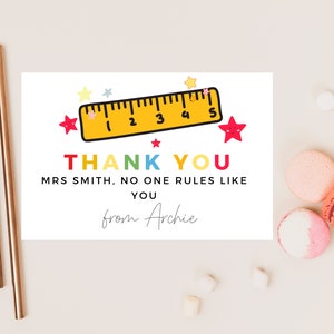 Carte de professeur Personne n'y gouverne comme vous/ Professeur personnalisé Pastel Rainbow Star/ Meilleur ami/ Mentor/ Gratitude d'appréciation de fin d'études