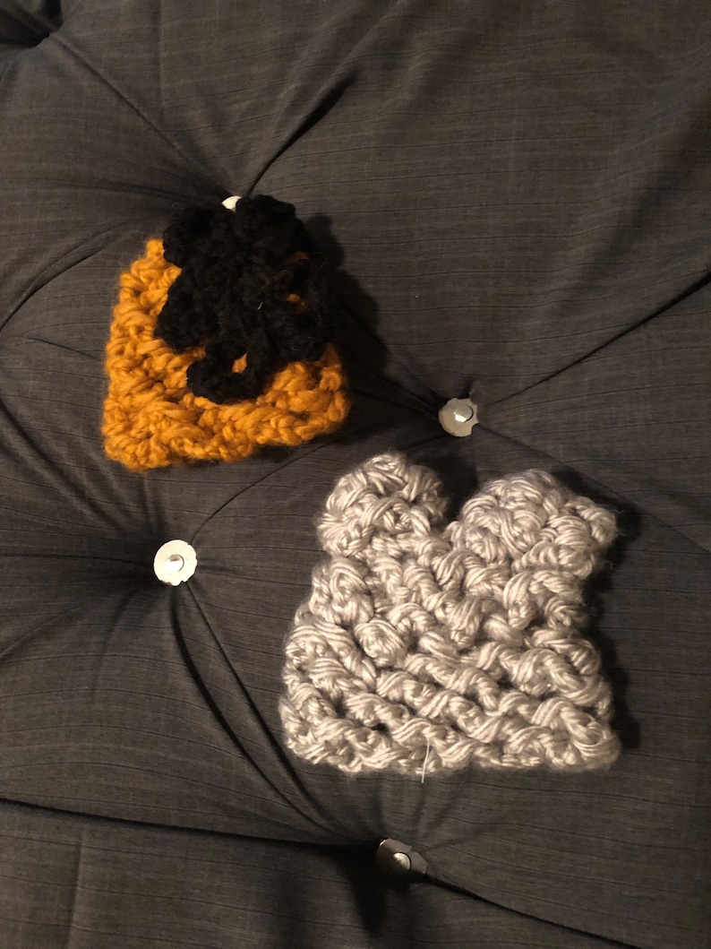 Knitted baby hats!