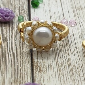 Natural Freshwater Pearl rings, 14k gold filled Ring，gold pearl ring，pearl wire wrapped rings，Knuckle Ring，Knuckle Ring，pearl stacking ring