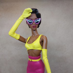 Top, gloves, and belt for Fashion Royalty doll