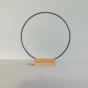 Wooden display stand, oak, metal ring / piece