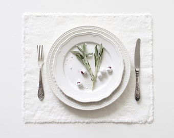 White Linen Placemats with Fringes. Wedding Table Decor. Fringed Linen Placemats.