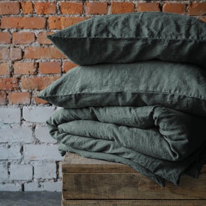 Linen duvet cover set in Dark Green. Linen pillowcase for Winter. King/ Queen washed linen duvet cover set with 1 or 2 pillowcases.