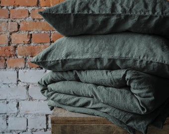 Linen duvet cover set in Dark Green. Linen pillowcase for Winter. King/ Queen washed linen duvet cover set with 1 or 2 pillowcases.