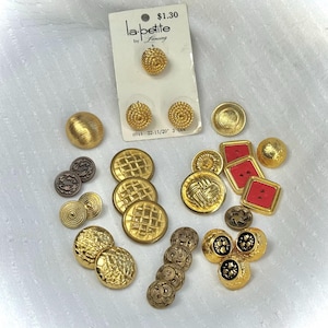 Metal Vintage Modern Button Assortment