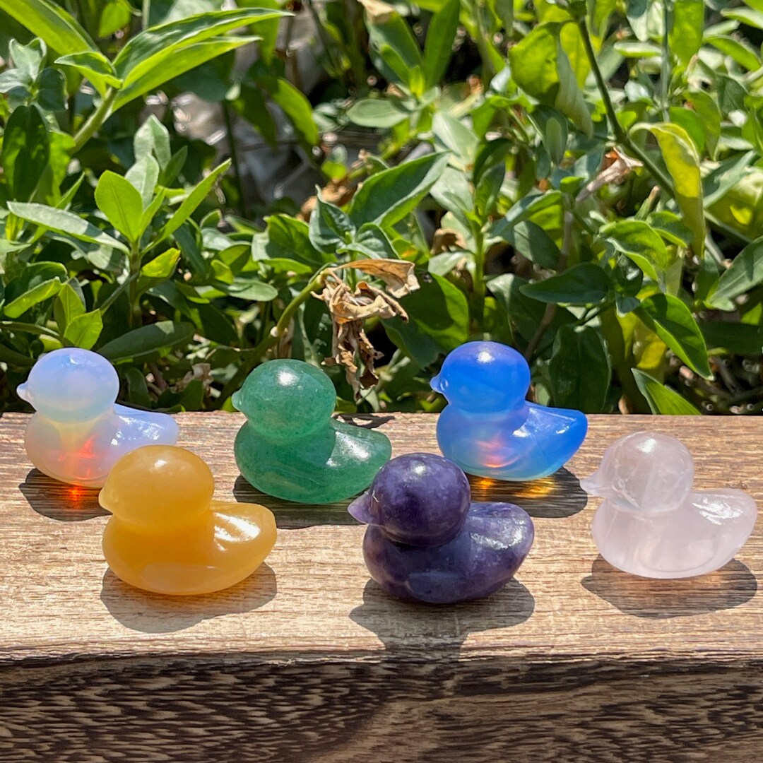 Cute Crystal Duck Carving, Gemstone Duck, Hand Carved Crystal Animal