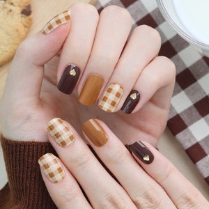 Brandy Brown Check 45681 - Zipkok® Gel Nail Strips 20 Nail