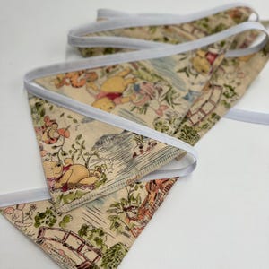 Decoraciones para baby shower de género neutro: guirnalda de Winnie the Pooh