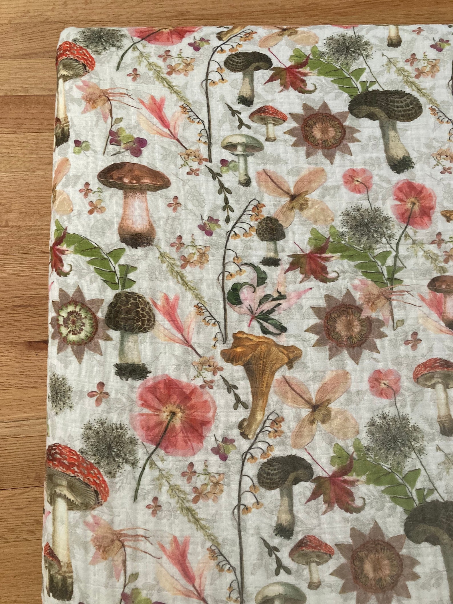 Organic Fitted Crib Sheets Vintage Mushrooms and Toadstools Etsy