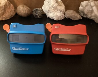 Details about Viewmaster Blue Vintage Orange Lever 3D #334/#335 Details about Viewmaster Blue Vintage Orange Lever 3D #334/#335