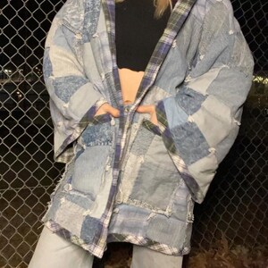 アップサイクルキルティングパッチワークブランケットジャケット - デニムとフランネルの裏地付き
