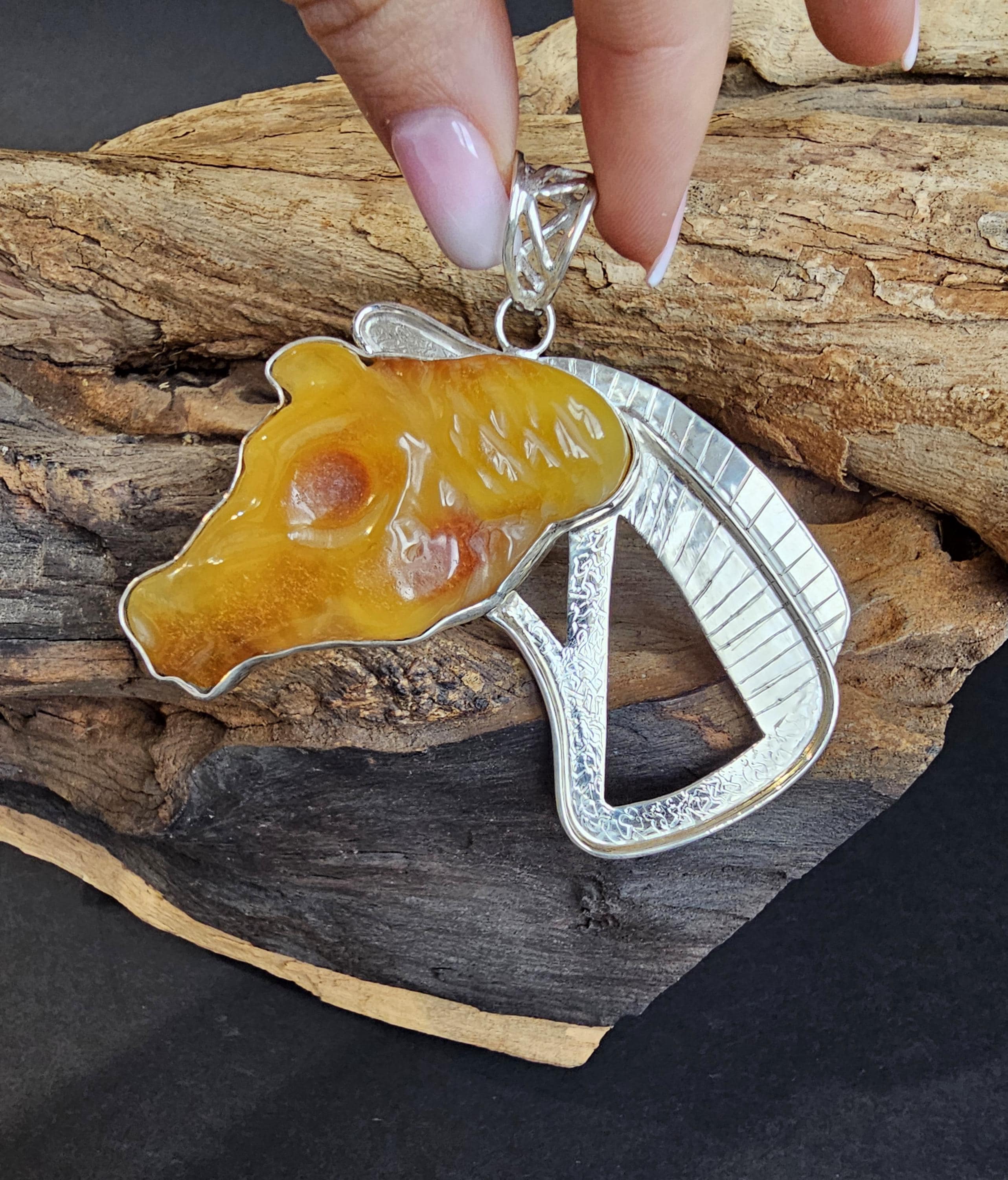 Collana Testa Di Cavallo In Argento 925 Con Ambra Baltica – Ciondolo Su Catena Belcher 45,7 Cm
