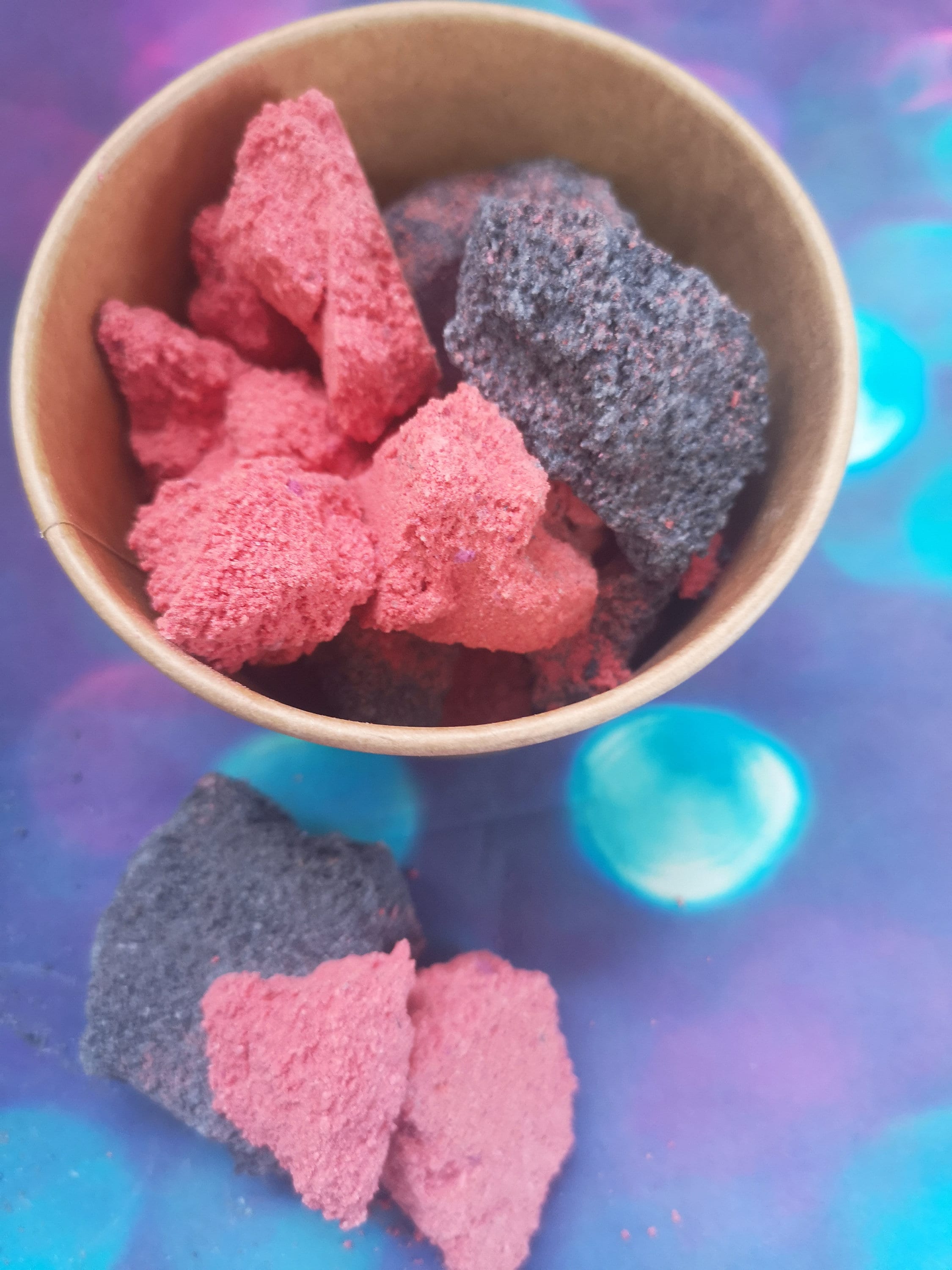 Gothic bath bomb bath dust Bath bomb Black Bath bomb | Etsy