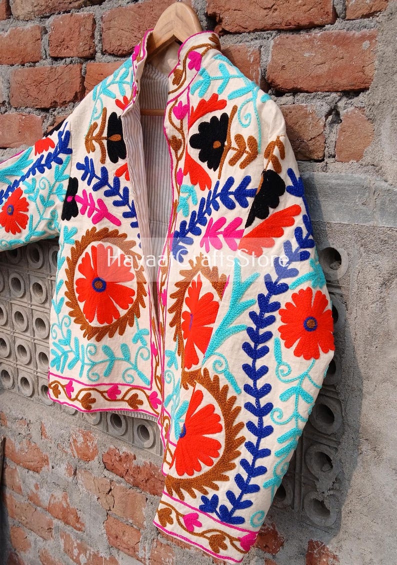 Vest Ethnique Femme
Suzani Jacket
Suzani
Embroidery Jacket
Jacket
Vintage Jacket
Woven Jacket Japanese
Womens Colorful Jacket
Embroidered Cardigan Women
Embroidered Bomber Jacket
Coats and Jackets
Suzani Bomber Jacket
Handmade Suzani
Guatemalan Blaze