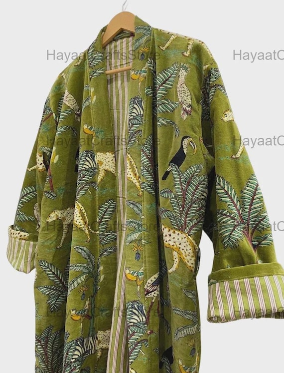 Green Jungle Print Velvet Kimono Robes, Morning Tea Velvet Coat, Bridesmaid Robe, Women Wear Cotton Velvet robe, Velvet Jacket, Bridal Robe