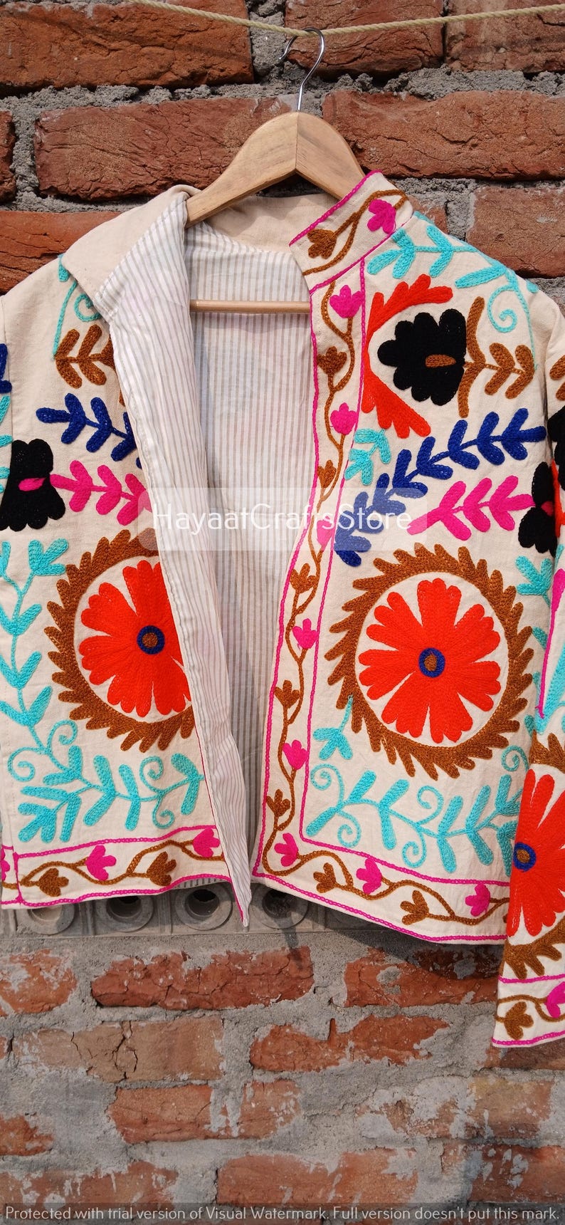 Vest Ethnique Femme
Suzani Jacket
Suzani
Embroidery Jacket
Jacket
Vintage Jacket
Woven Jacket Japanese
Womens Colorful Jacket
Embroidered Cardigan Women
Embroidered Bomber Jacket
Coats and Jackets
Suzani Bomber Jacket
Handmade Suzani
Guatemalan Blaze