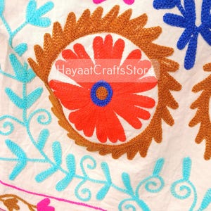 Vest Ethnique Femme
Suzani Jacket
Suzani
Embroidery Jacket
Jacket
Vintage Jacket
Woven Jacket Japanese
Womens Colorful Jacket
Embroidered Cardigan Women
Embroidered Bomber Jacket
Coats and Jackets
Suzani Bomber Jacket
Handmade Suzani
Guatemalan Blaze