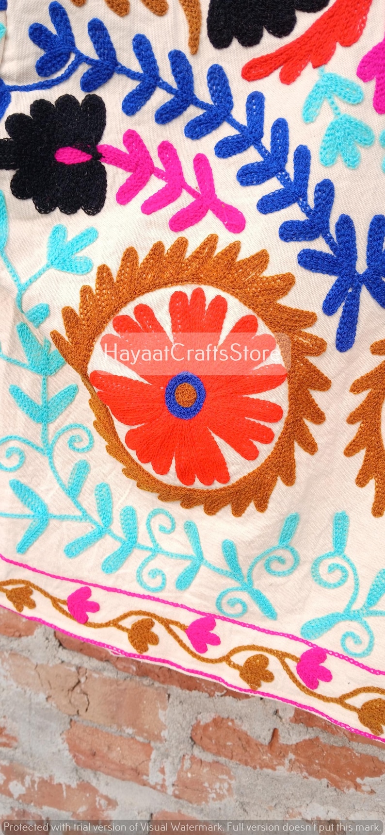 Vest Ethnique Femme
Suzani Jacket
Suzani
Embroidery Jacket
Jacket
Vintage Jacket
Woven Jacket Japanese
Womens Colorful Jacket
Embroidered Cardigan Women
Embroidered Bomber Jacket
Coats and Jackets
Suzani Bomber Jacket
Handmade Suzani
Guatemalan Blaze