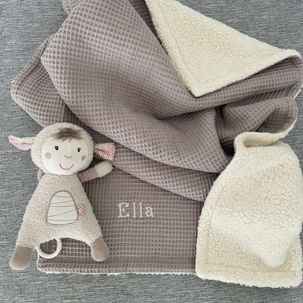 Babydecke mit Teddyfell (Creme) aus 80% Baumwolle 20 PES / Geschenk Geburt / Personalisierbar (Bestickung) / Krabbeldecke / Kuscheldecke