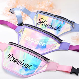 Personalisierte Glitter Fanny Pack Brautjungfern Geschenke, benutzerdefinierte holografische Fanny Pack für Junggesellinnenabschiede, Brautjungfern Geschenk Pool Party Tasche