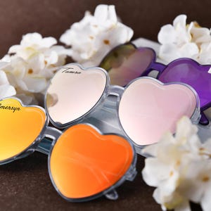 Personalisierte herzförmige Sonnenbrille, charmante Brautjungferngeschenke, beliebte Accessoires, begeistern Sie Ihre Lieben mit benutzerdefinierten herzförmigen Rahmen