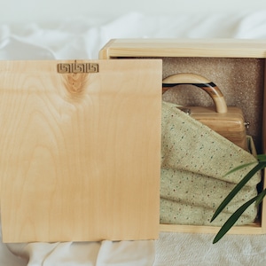 Wooden box for packing