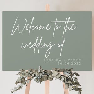 Cartello di benvenuto per matrimoni color verde salvia: decorazione moderna e minimalista immagine 2