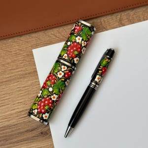 Ukrainische Blumen Malerei Ukrainischer Souvenir Geschenk Kugelschreiber Vintage Handgemachter Kugelschreiber In Blumenetui Handgemalte Blumen Petrykivka Kunst