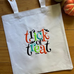 Embroidered Halloween Bag - Trick or Treat Bag - Personalized Bag - Halloween Bag With Name